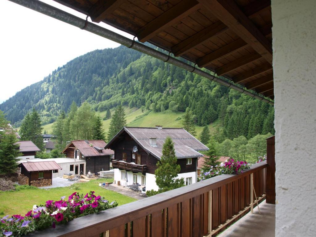 Haus Kotschach Lägenhet Bad Gastein Rum bild